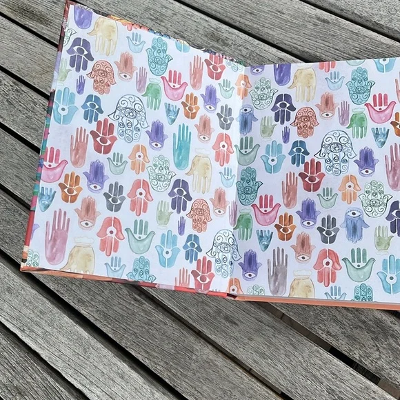 🧵🧶 Justina Blakeney’s The New Bohemians Handbook: Come Home to Good Vibes - Picture 7 of 11